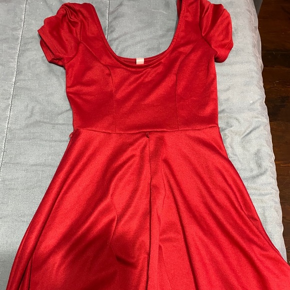 red dresses for juniors